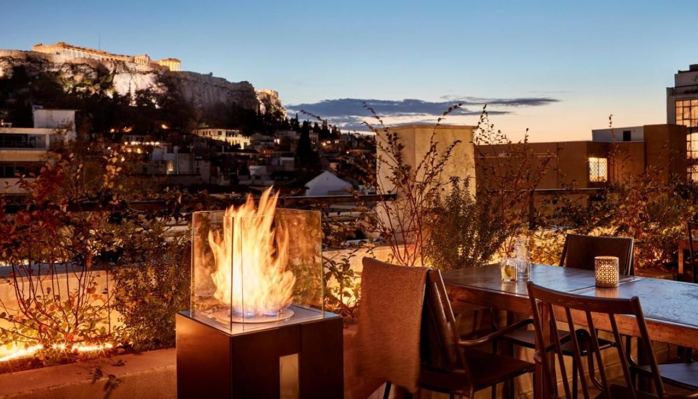 ΣΤΟ ΟΜΟΡΦΟ ROOF TOP ΤΟΥ THE ZILLER’S | The Bars