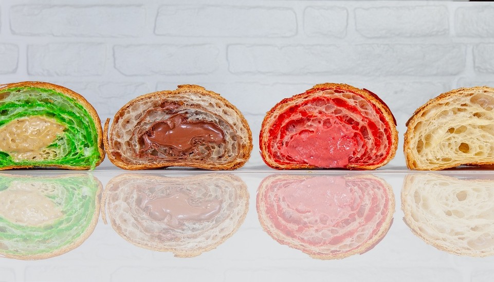 H COFFEE LAB CROISSANTERIE ΗΡΘΕ ΓΙΑ ΝΑ ΤΑΡΑΞΕΙ ΤΟΝ ΟΥΡΑΝΙΣΚΟ ΣΑΣ ΜΕ ΑΠΟΛΑΥΣΤΙΚΑ ΧΕΙΡΟΠΟΙΗΤΑ CROISSANTS! | Coffee Corner