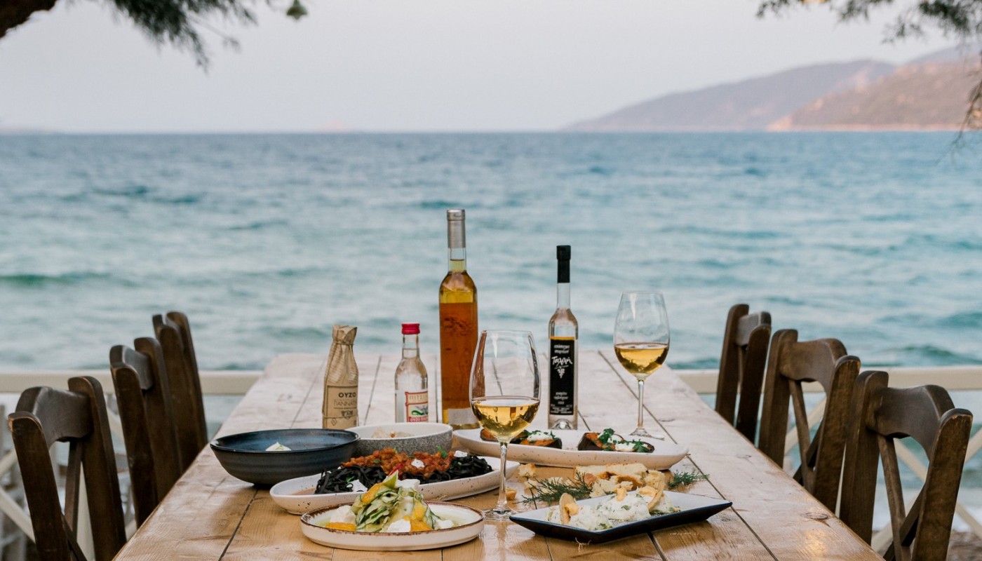 ΤΟ ΑΛΜΥΡΙΚΙ, ΜΙΑ ΕΥΧΑΡΙΣΤΗ ΕΚΠΛΗΞΗ ΣΤΗΝ ΠΑΡΑΛΙΑ ΤΗΣ ΑΛΜΥΡΗΣ, ΣΤΗΝ ΚΟΡΙΝΘΙΑ | Κριτικές Εστιατορίων