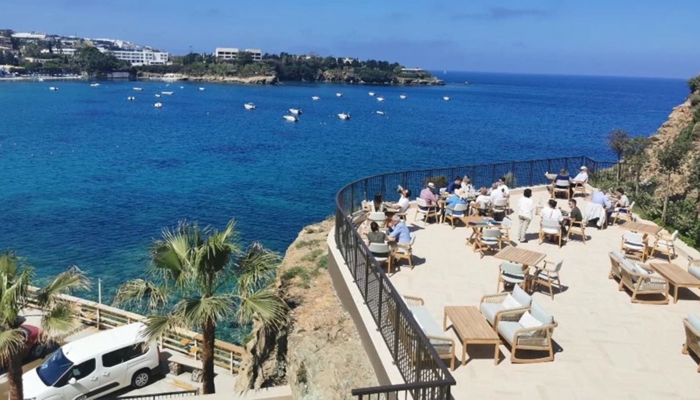 ΕΥΧΑΡΙΣΤΗ ΕΚΠΛΗΞΗ ΤΟ GALEA ΤΟΥ ΞΕΝΟΔΟΧΕΙΟΥ CASTELLO INFINITY ΣΤΗΝ ΑΓΙΑ ΠΕΛΑΓΙΑ | Νέα