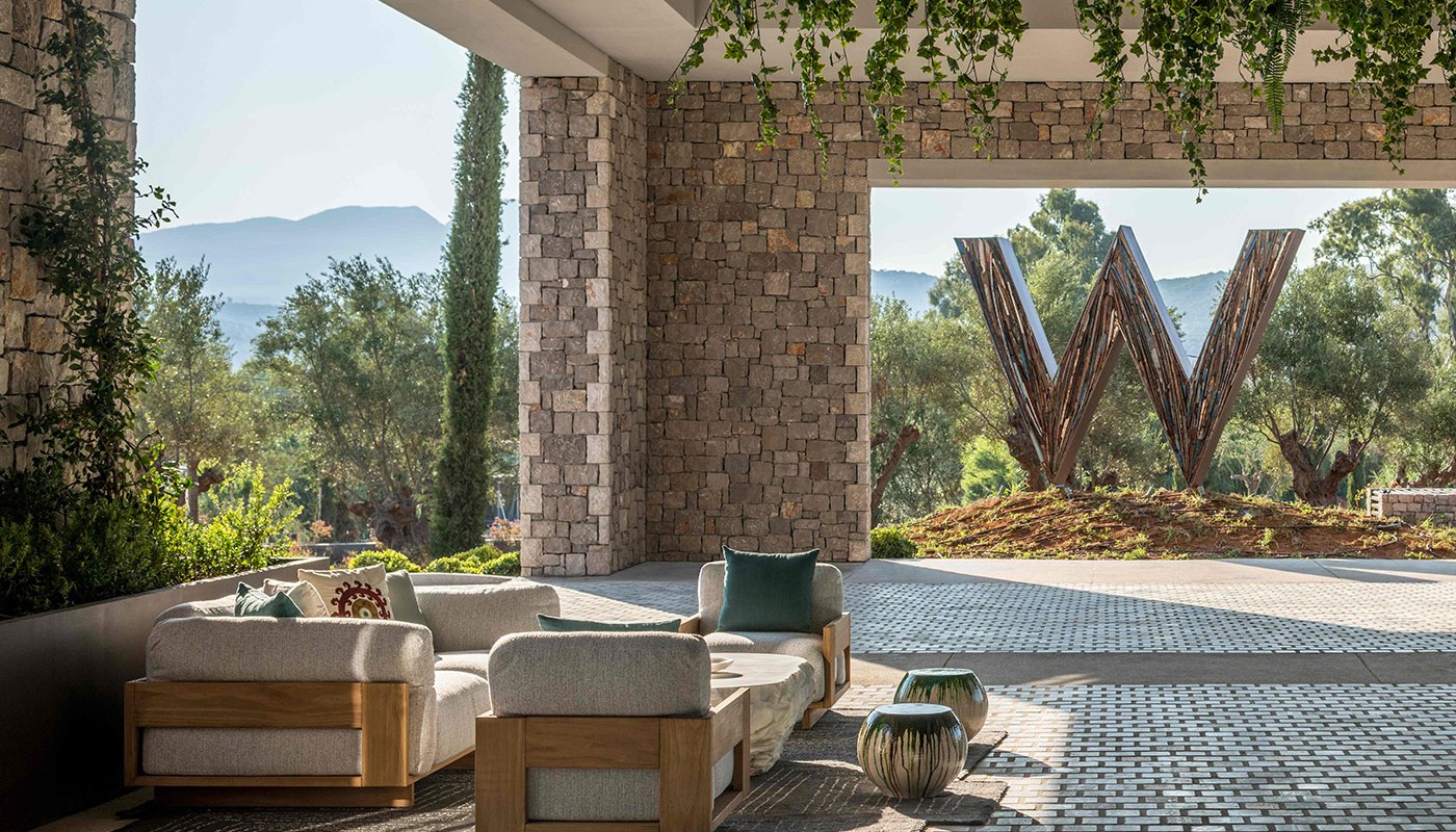 W COSTA NAVARINO, Η ΦΙΛΟΞΕΝΙΑ ΣΗΜΕΡΑ! | Ξενοδοχεία