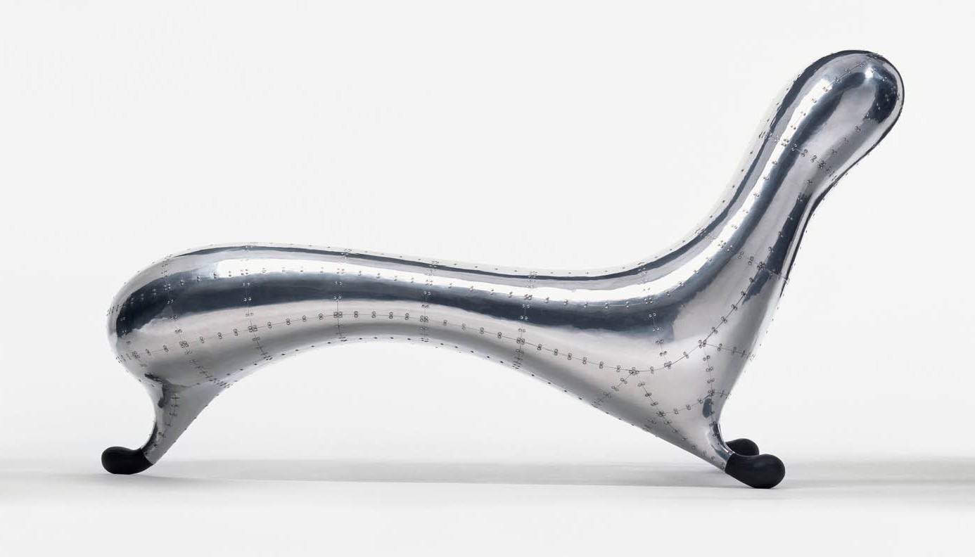 LOCKHEED LOUNGE BY MARC NEWSON | Objects of Desire