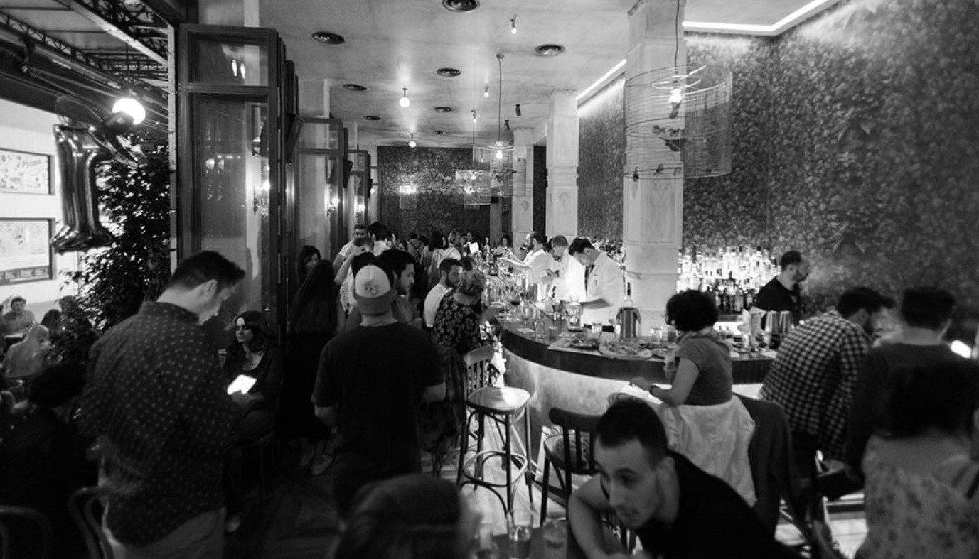 ΤΟ «ΝΕΟ» ΠΡΟΣΩΠΟ ΤΟΥ ODORI VERMUTERIA DI ATENE | The Bars
