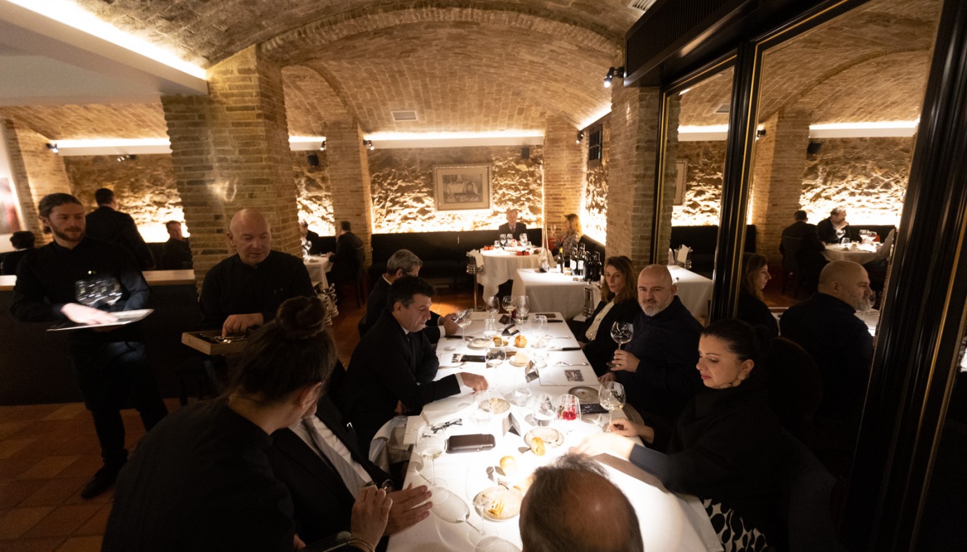 ultimate spondi | The Food & Leisure Guide