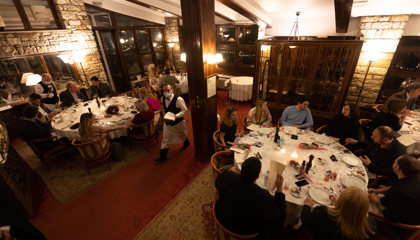 back to 80s blue pine | The Food & Leisure Guide