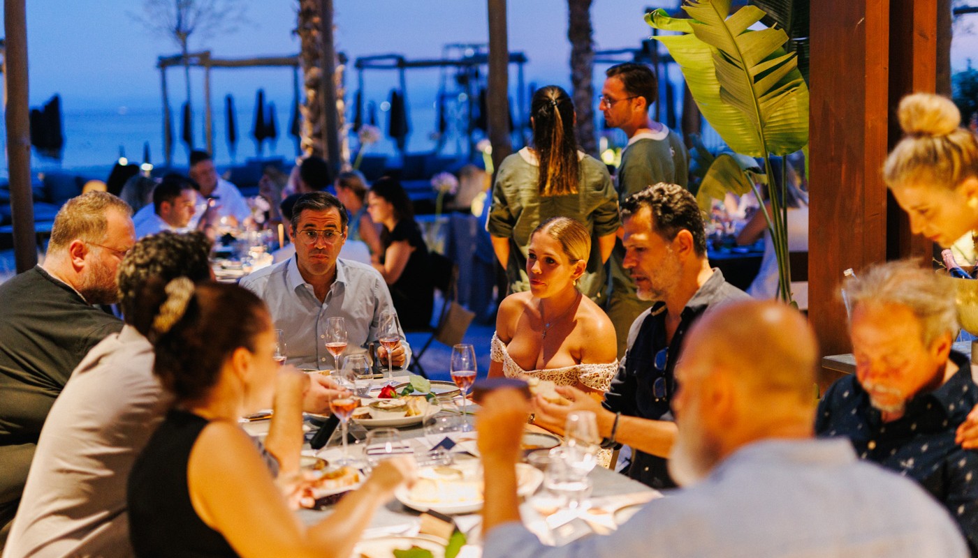c preview | The Food & Leisure Guide