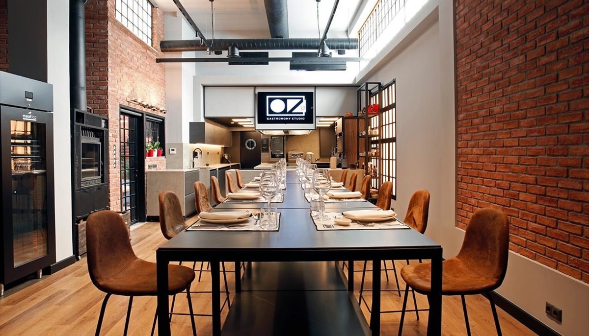 FNL POP-UP RESTAURANT: ΤΟ FNL ΣΥΝΑΝΤΑ ΤΟ OZ37 GASTRONOMY STUDIO ΚΑΙ ΠΡΟΤΕΙΝΕΙ ΜΙΑ ΓΝΩΡΙΜΙΑ ΜΕ ΤΑ ΚΑΛΥΤΕΡΑ ΕΣΤΙΑΤΟΡΙΑ ΤΗΣ ΥΠΟΛΟΙΠΗΣ ΕΛΛΑΔΑΣ! | Editor's Note