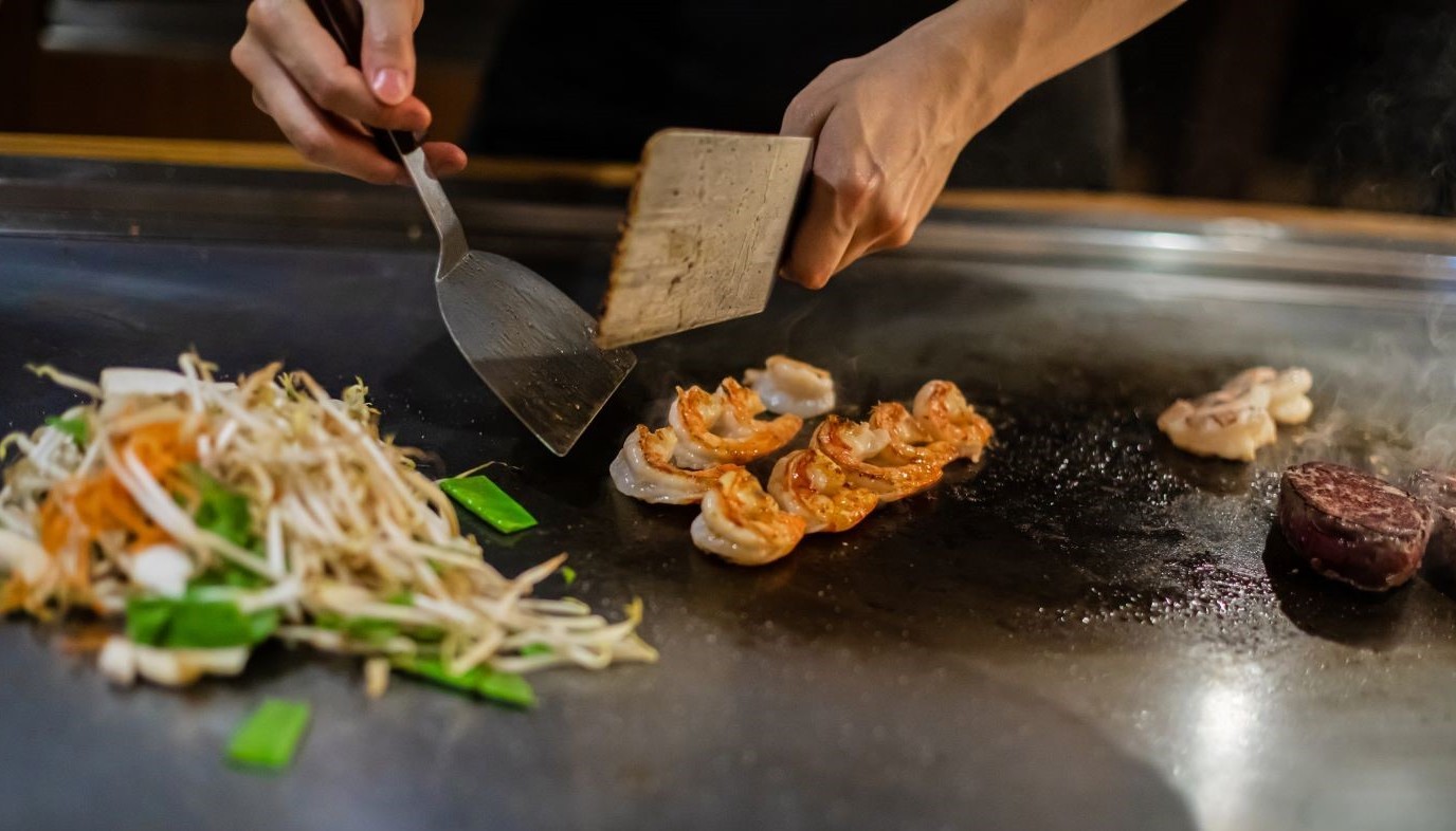 ΤΟ HIBACHI, ΤΟ TEPPANYAKI ΚΑΙ Η PLANCHA ΟΙ ΨΗΣΤΑΡΙΕΣ ΤΩΝ ΑΛΛΩΝ | Tips & Tricks