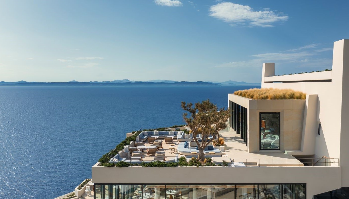 ONE & ONLY KEA ISLAND: ΤΟ ΝΕΟ ΠΕΤΡΑΔΙ ΣΤΟ ΣΤΕΜΜΑ ΤΟΥ ΑΙΓΑΙΟΥ | Ξενοδοχεία
