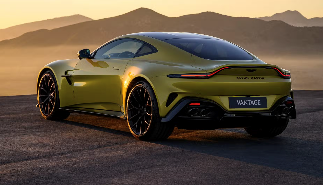 ASTON MARTIN VANTAGE: ΑΓΡΙΑ ΟΜΟΡΦΙΑ | Stories of Perfection