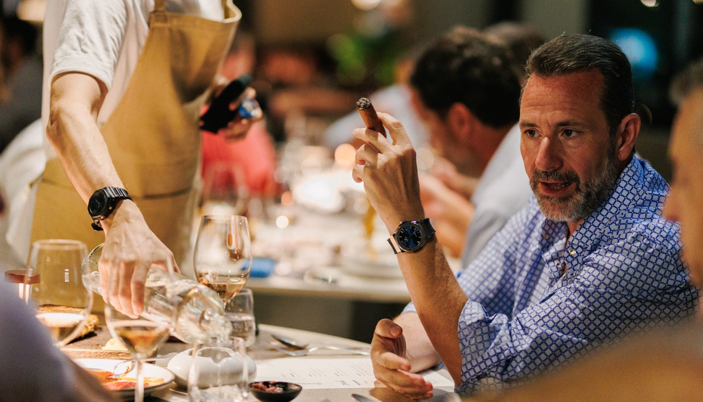 ox ξινομαυρο cigar dinner | The Food & Leisure Guide