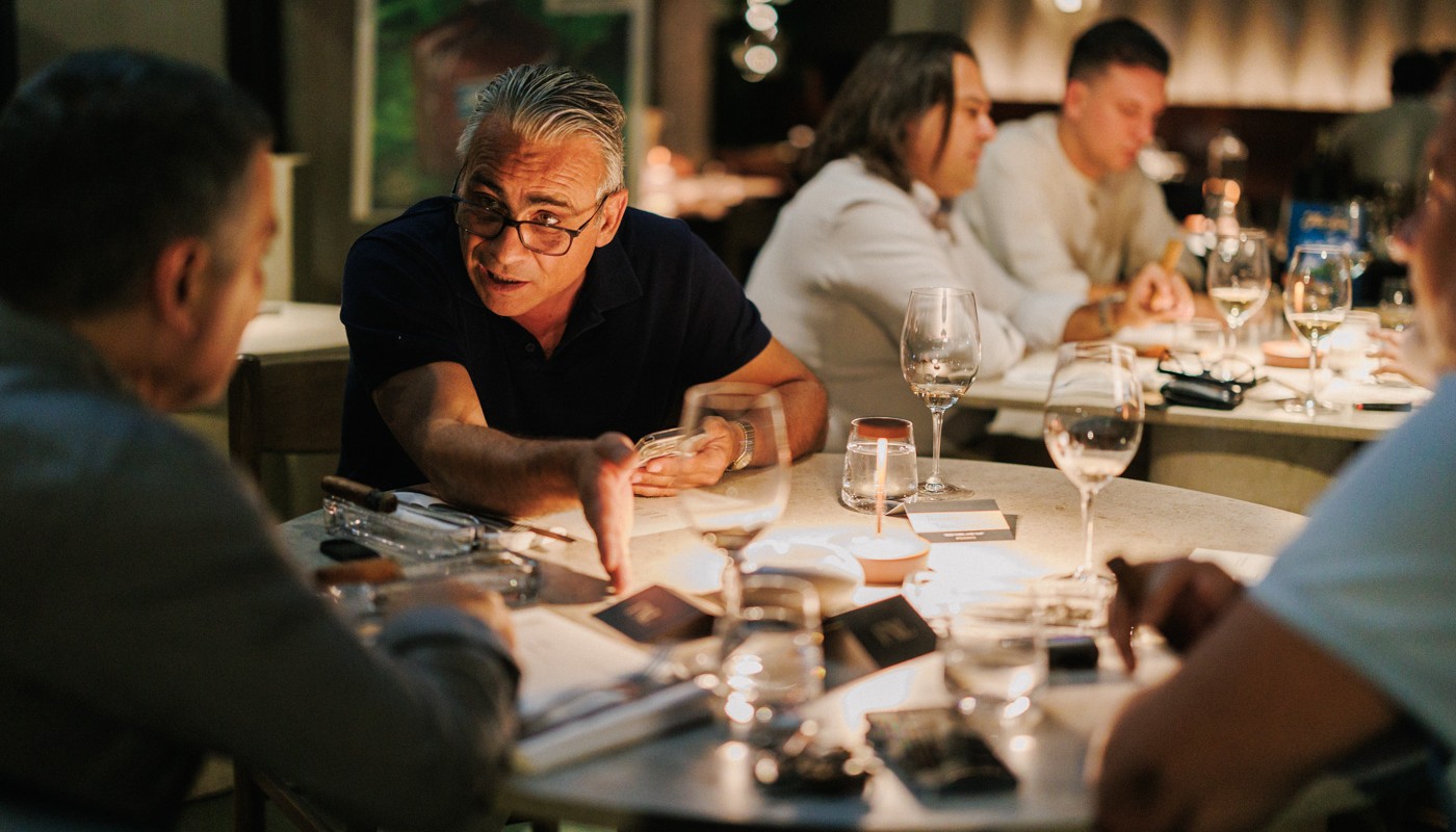 ox ξινομαυρο cigar dinner | The Food & Leisure Guide