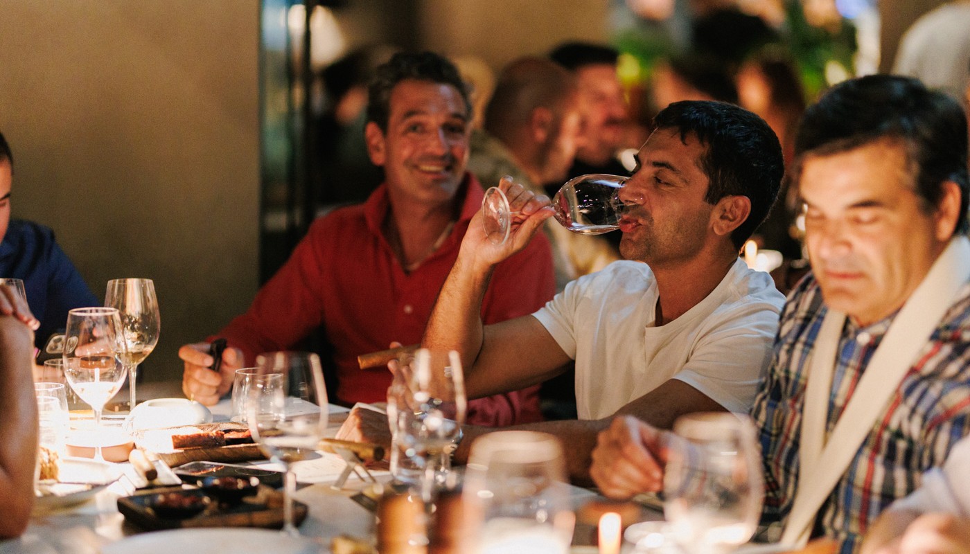 ox ξινομαυρο cigar dinner | The Food & Leisure Guide