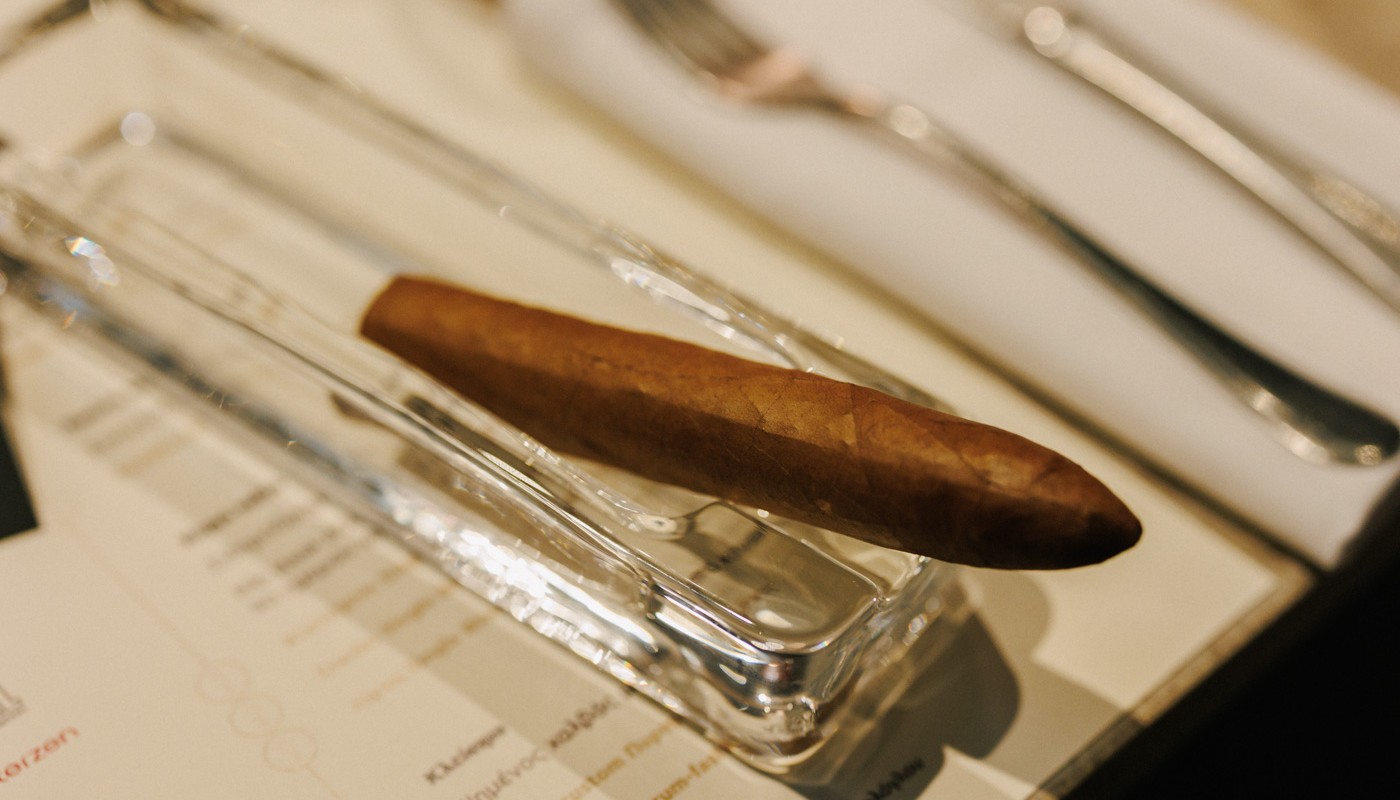 ox ξινομαυρο cigar dinner | The Food & Leisure Guide