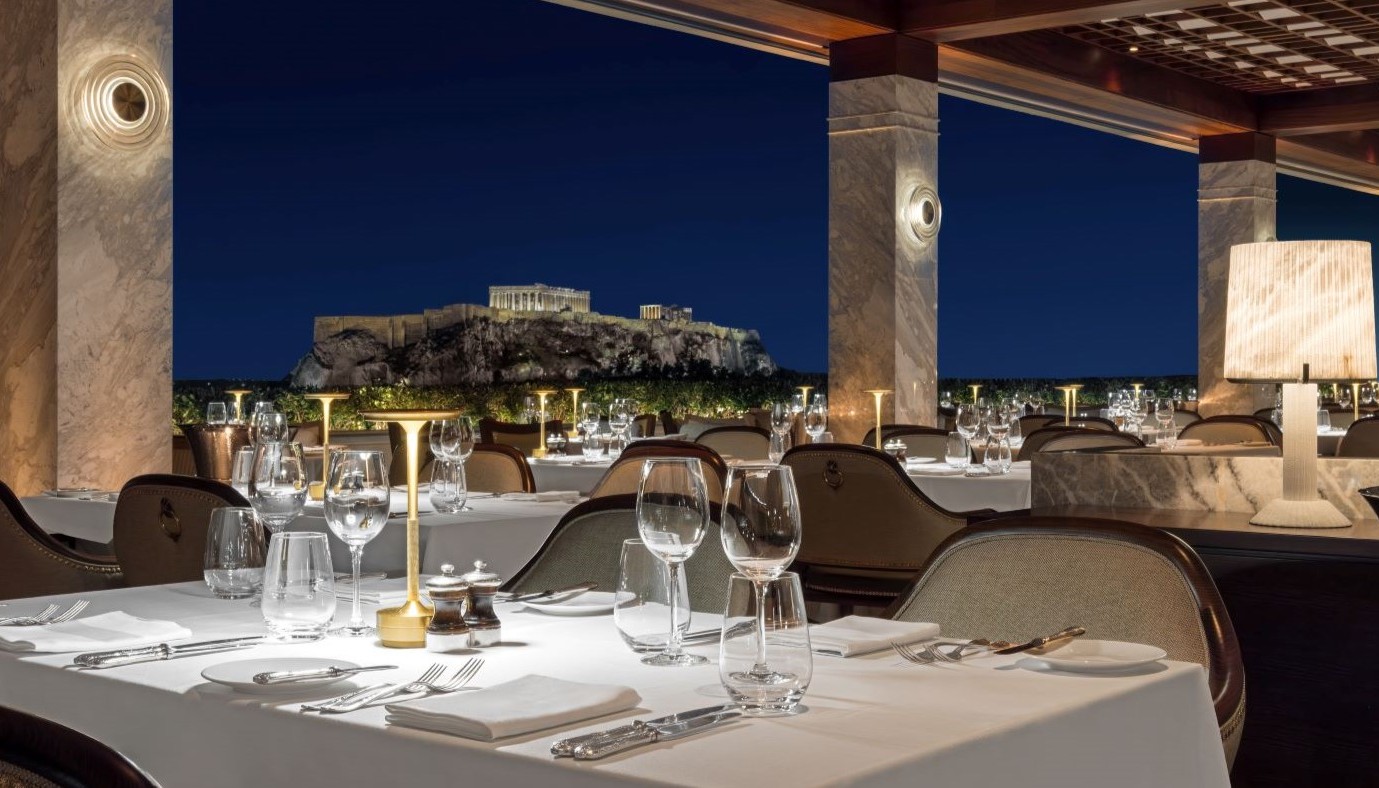 GB ROOF GARDEN: ΣΤΥΛΑΤΟ ΜΕΤΑ ΤΗΝ ΑΝΑΚΑΙΝΙΣΗ ΚΑΙ ΜΕ ΑΝΕΒΑΣΜΕΝΕΣ ΕΠΙΔΟΣΕΙΣ ΣΤΗ ΚΟΥΖΙΝΑ | Νέα