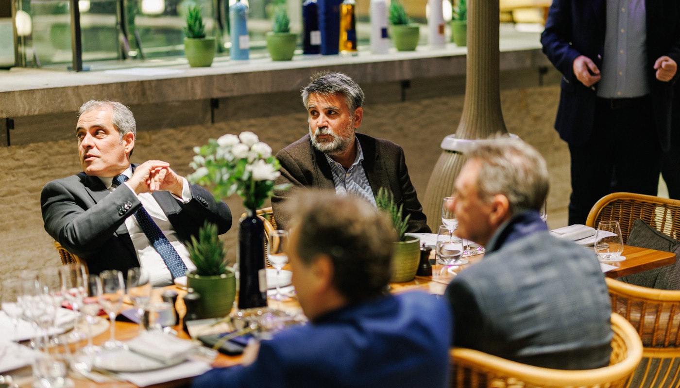 komos helios dinner | The Food & Leisure Guide