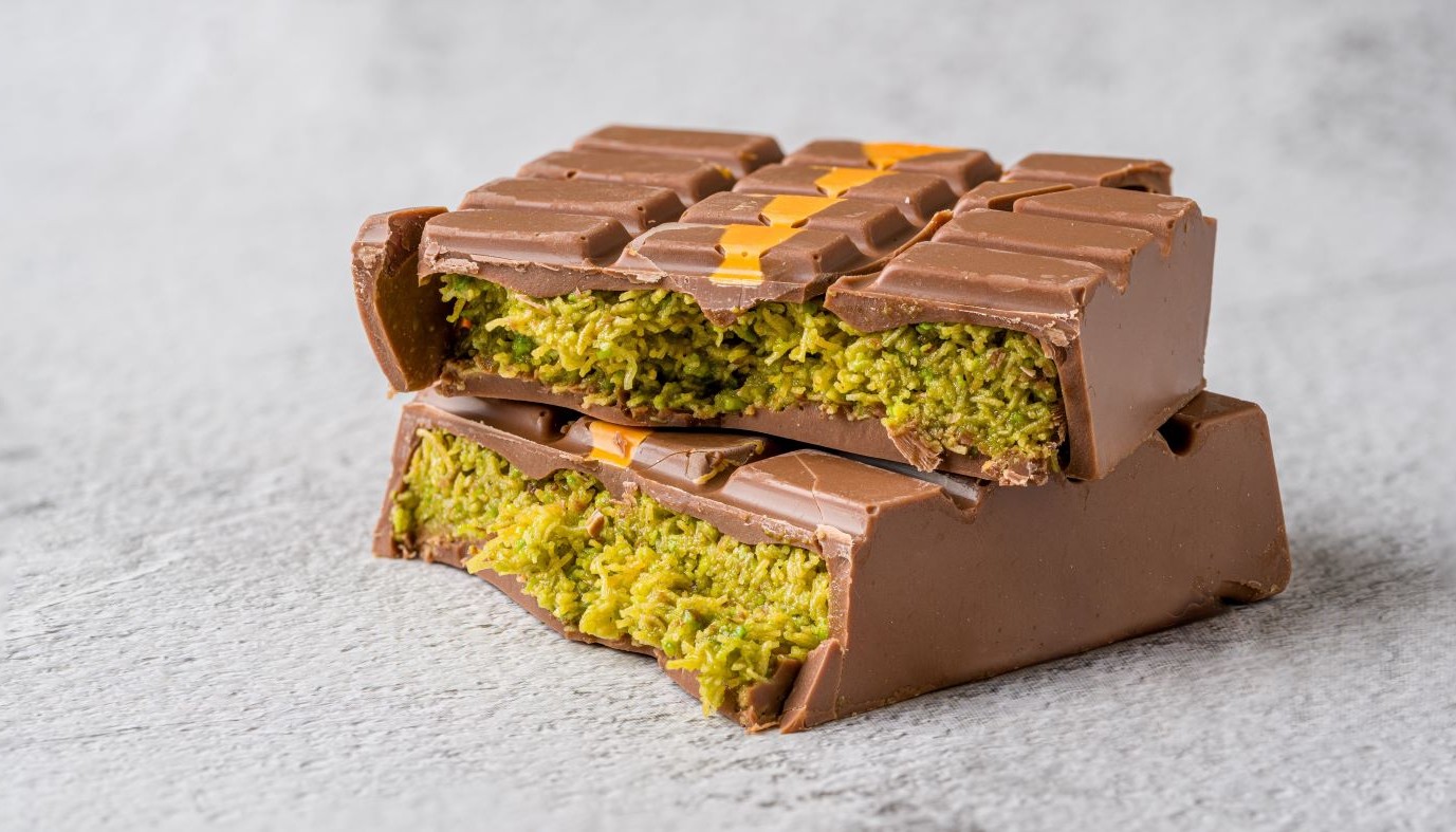 DUBAI CHOCOLATE, ΤΟ VIRAL ΓΛΥΚΟ ΠΟΥ ΕΧΕΙ ΠΡΟΚΑΛΕΣΕΙ ΑΚΡΟΤΗΤΕΣ | Θέματα