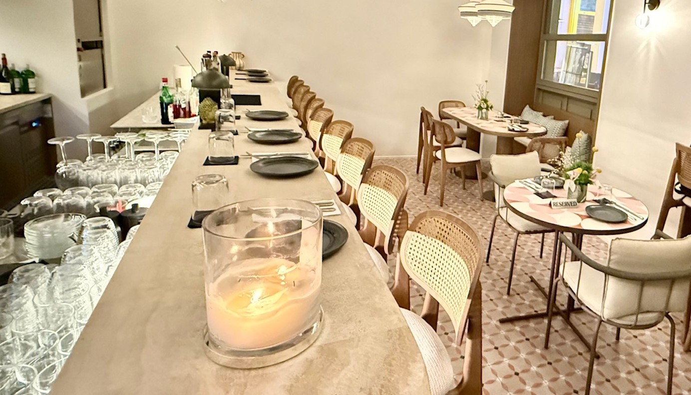 YPHES: ΔΥΝΑΤΟ ΞΕΚΙΝΗΜΑ ΓΙΑ ΤΟ ΝΕΟ ΑΘΗΝΑΪΚΟ BISTRO | Νέα