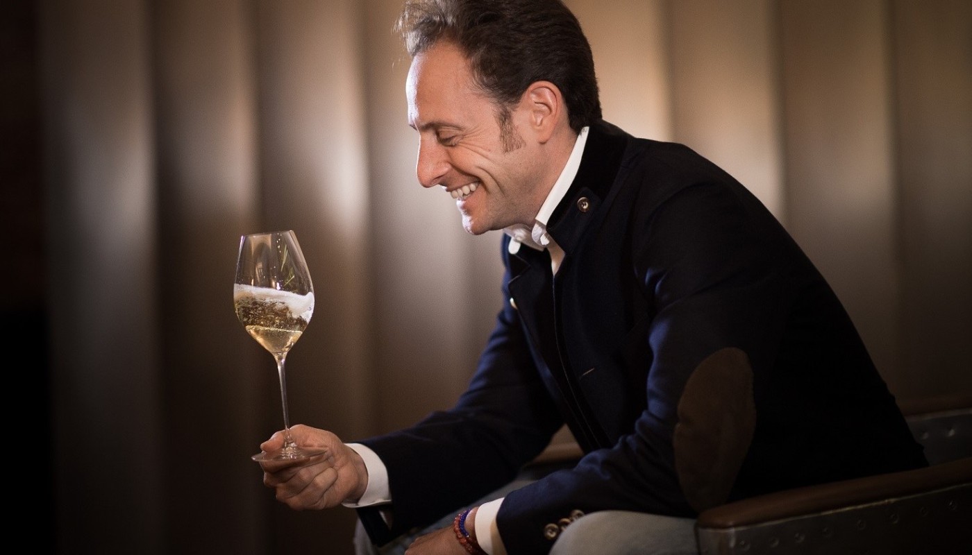 O MAXIMILIAN RIEDEL ΕΠΙΣΤΡΕΦΕΙ ΣΤΗΝ ΑΘΗΝΑ ΓΙΑ ΕΝΑ ΜΟΝΑΔΙΚΟ MASTERCLASS | Νέα