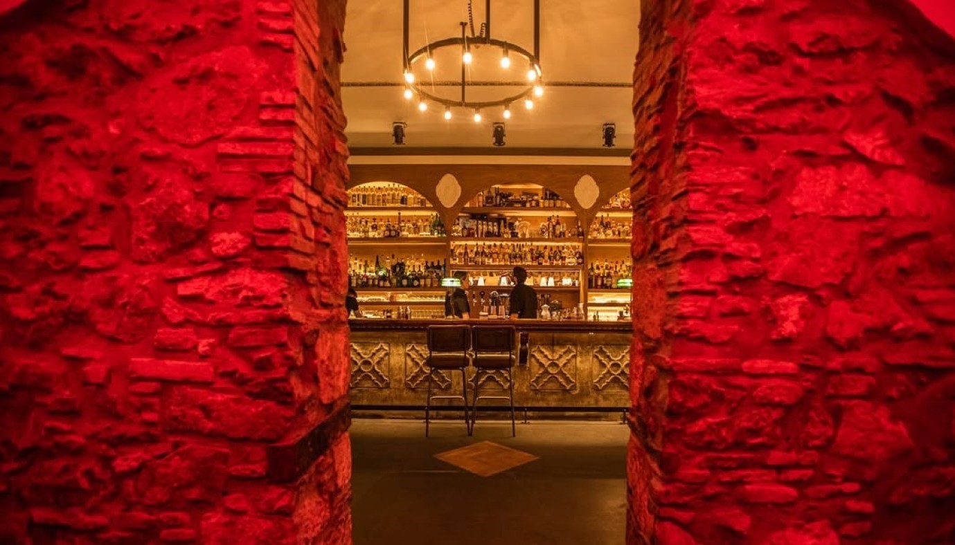 SPECIES UNLIMITED: Ο ΝΕΟΣ ΚΑΤΑΛΟΓΟΣ ΤΟΥ THE CLUMSIES ΕΙΝΑΙ ΕΝΑ ΕΞΕΛΙΚΤΙΚΟ ΚΟΚΤΕΙΛ ΦΑΝΤΑΣΙΑΣ | The Bars