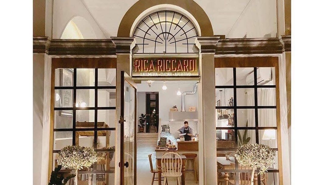 RICA RICCARDI- SALUMERIA- CUCINA- APERITIVO: ΓΕΥΣΕΙΣ ΙΤΑΛΙΚΟΥ ΣΠΙΤΙΟΥ | Θέματα