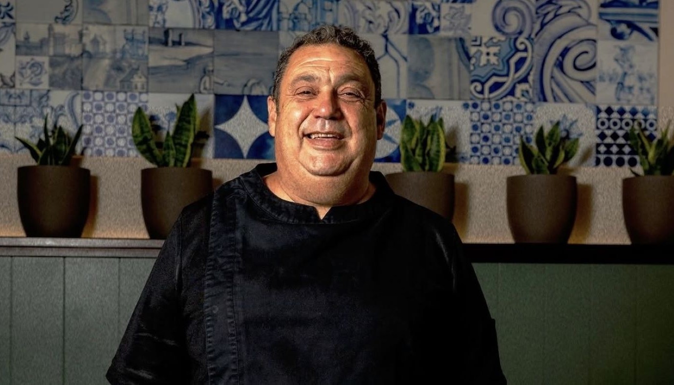 ΙΔΙΑ ΚΟΥΖΙΝΑ, ΑΛΛΗ ΓΕΙΤΟΝΙΑ — ΤΟ DOPIOS ΜΕΝΕΙ DOPIOS ΚΑΙ ΣΤΗ ΓΛΥΦΑΔΑ | Κριτικές Εστιατορίων