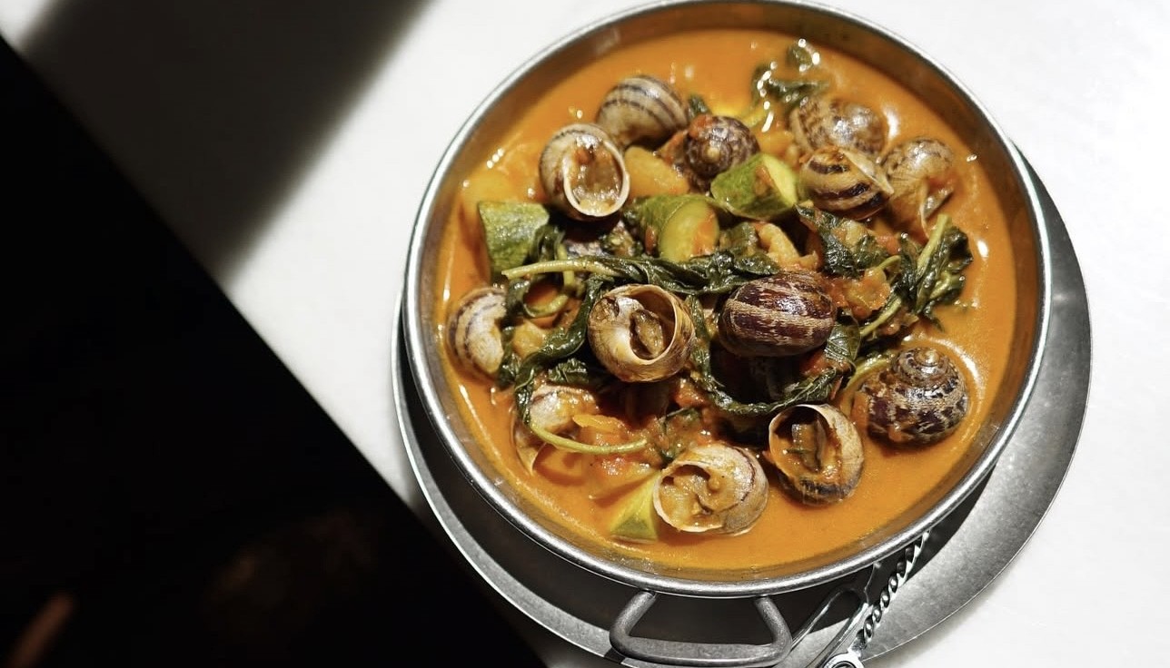 TOPA: ΚΡΗΤΗ ΚΑΙ ΧΩΡΑ ΤΩΝ ΒΑΣΚΩΝ ΣΤΟ ΙΔΙΟ ΤΡΑΠΕΖΙ | Κριτικές Εστιατορίων