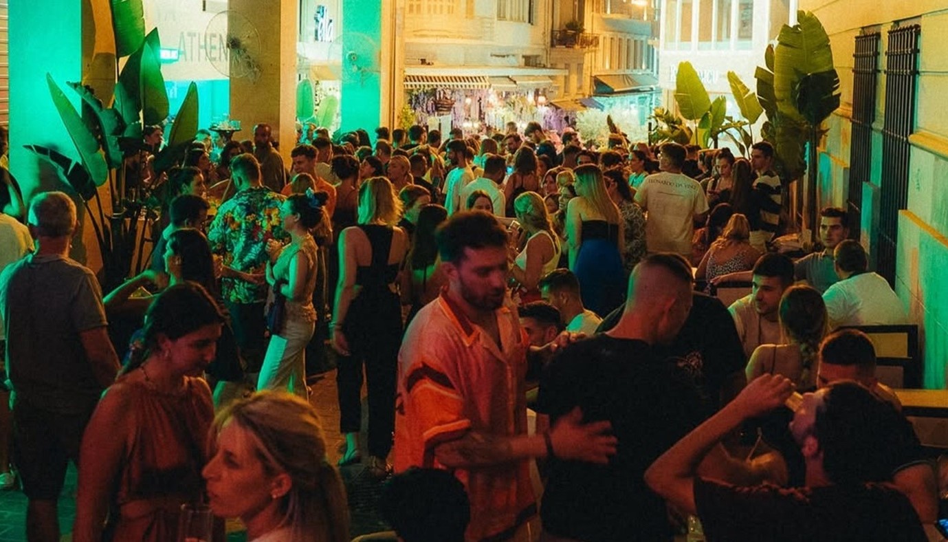 Η ΑΠΟΛΥΤΗ ΛΙΣΤΑ ΜΕ ΟΛΑ ΤΑ GUESTS ΤΗΣ ATHENS BAR WEEK | Νέα