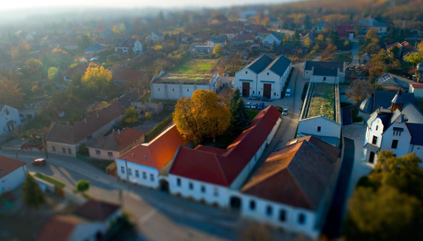 ROYAL TOKAJI COMPANY, ΠΡΟΛΕΤΑΡΙΟΙ ΟΛΩΝ ΤΩΝ ΧΩΡΩΝ ΑΛΛΑΞΟΠΙΣΤΗΣΤΕ! | Θέματα