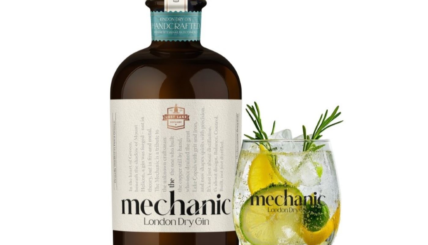 THE MECHANIC: ΕΝΑ LONDON DRY GIN «ΧΤΙΣΜΕΝΟ» ΜΕ ΜΕΣΟΓΕΙΑΚΗ ΨΥΧΗ ΚΑΙ ΒΡΕΤΑΝΙΚΗ ΚΛΗΡΟΝΟΜΙΑ | Νέα