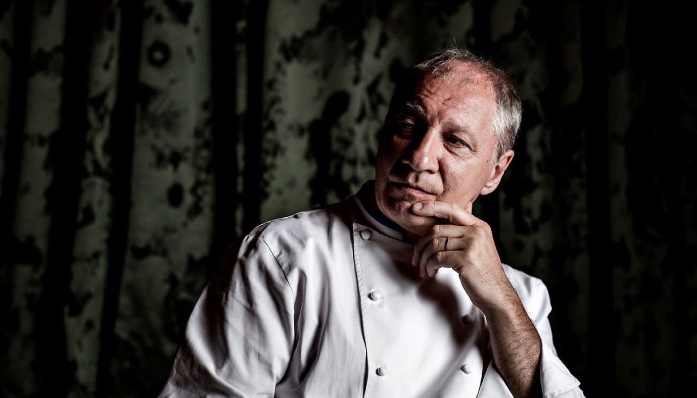 Ο ÉRIC FRECHON ΕΠΙΣΤΡΕΦΕΙ ΣΤΗ ΣΠΟΝΔΗ ΓΙΑ ΤΑ ΤΡΙΑΝΤΑ ΧΡΟΝΙΑ ΤΗΣ | Νέα