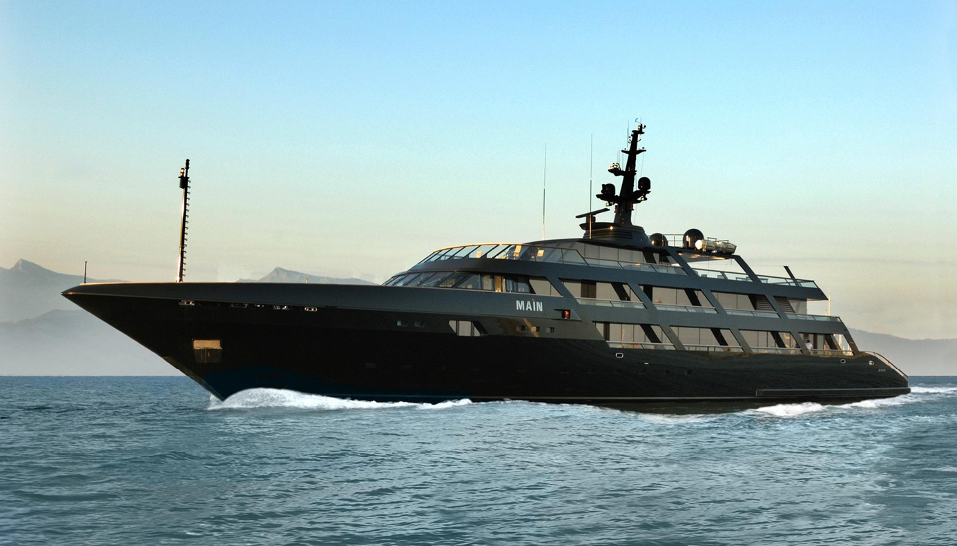 ΑΠΟ ΤΗΝ ΠΑΣΑΡΕΛΑ ΣΤΗ ΘΑΛΑΣΣΑ: ΤΑ ΠΟΛΥΤΕΛΗ ΓΙΟΤ ΤΩΝ FASHION DESIGNERS | Objects of Desire