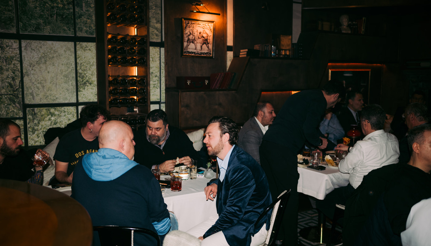 42 codigo diplomaticos event | The Food & Leisure Guide