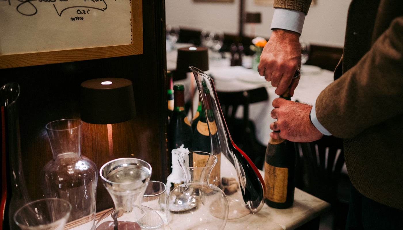 kafeneio-boutari-40-years | The Food & Leisure Guide