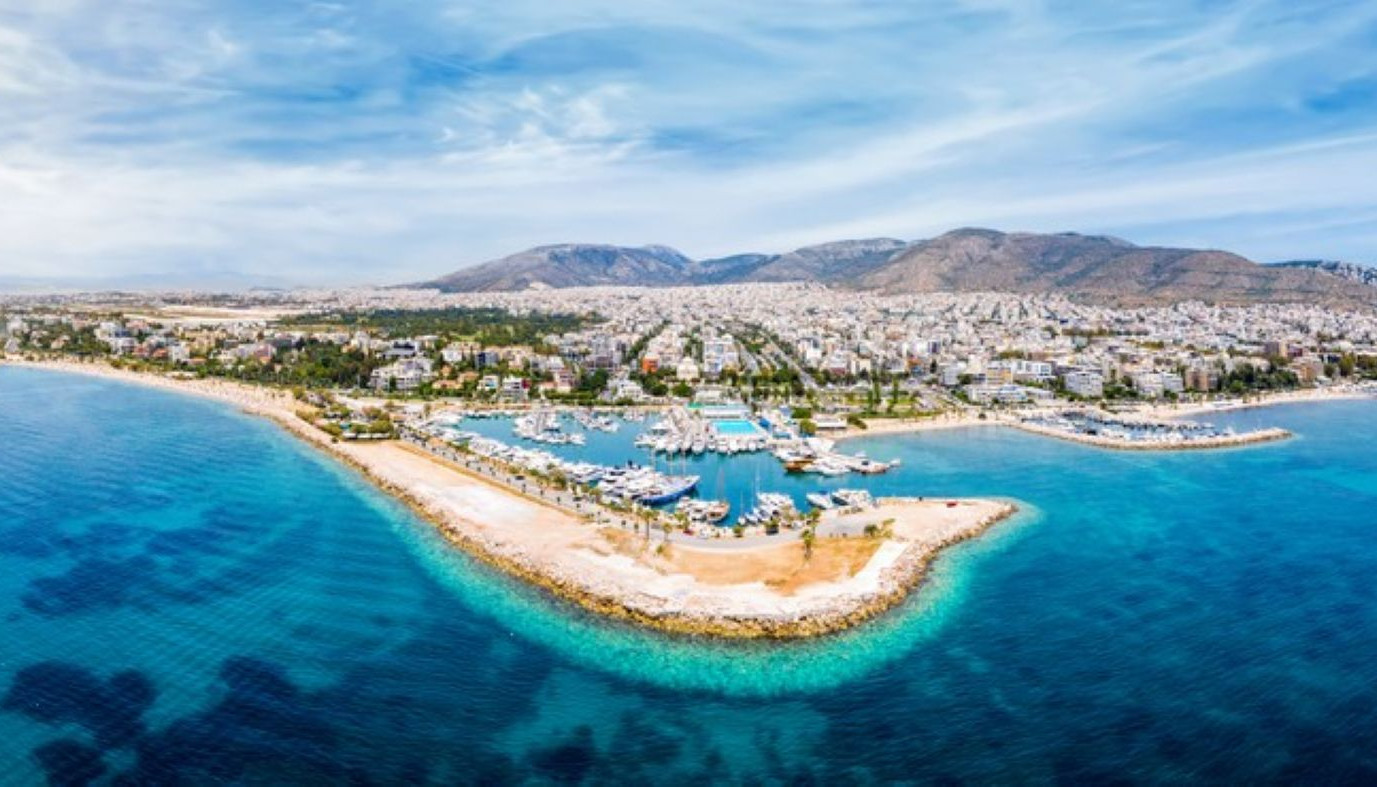 «ΠΑΜΕ ΣΤΗ ΓΛΥΦΑΔΑ ΓΙΑ ΦΑΓΗΤΟ»: ΟΞΥΜΩΡΟ ΣΧΗΜΑ Η ΠΡΑΓΜΑΤΙΚΟΤΗΤΑ; | Θέματα