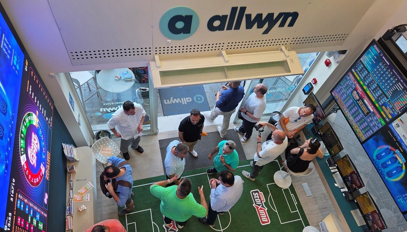 ΣΥΝΤΑΓΜΑ: ΕΓΚΑΙΝΙΑ ΓΙΑ ΤΟ ΝΕΟ ΚΑΤΑΣΤΗΜΑ ΤΗΣ ALLWYN ΣΤΟΝ ΠΙΟ ΠΟΛΥΣΥΧΝΑΣΤΟ ΕΜΠΟΡΙΚΟ ΔΡΟΜΟ ΤΗΣ ΧΩΡΑΣ | Θέματα